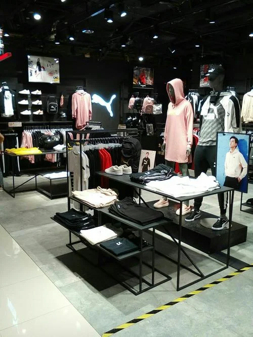 彪马店面展示设计历史_2