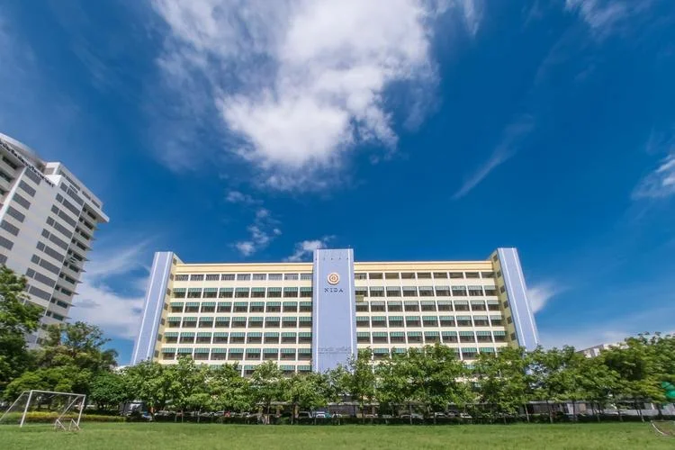 现在泰国留学机构_2