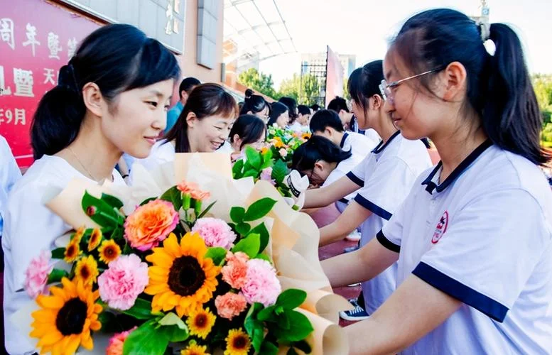 现代中学寿光校花-寿光校花现代中学
