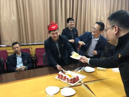 组织部的灯是谁写的_2