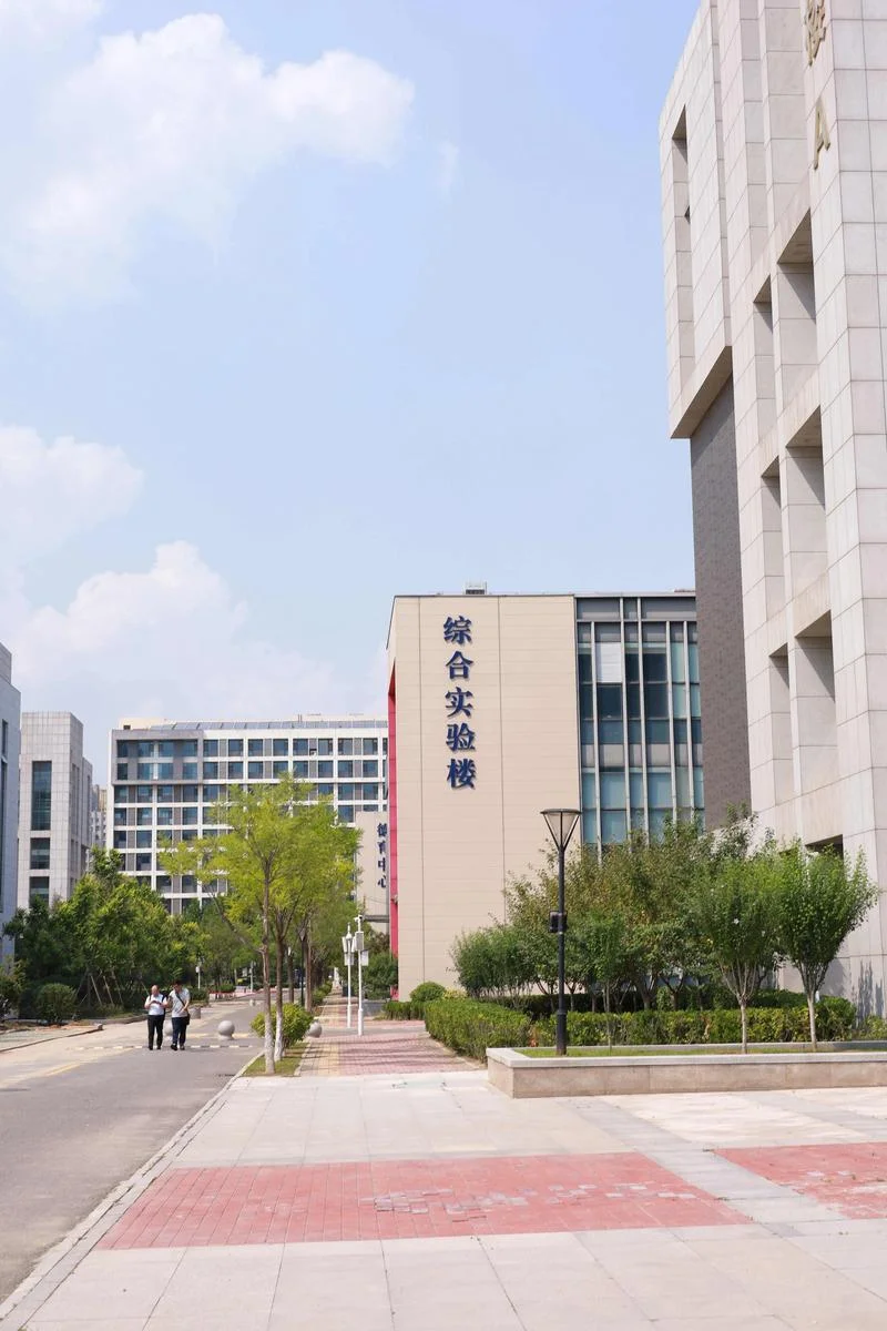 泰国留学机构在湖南_2
