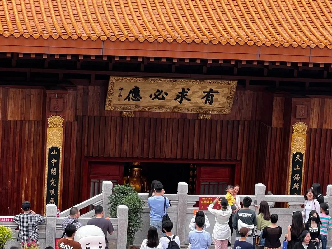孕妇梦到寺庙和尚-孕妇梦到寺庙和尚