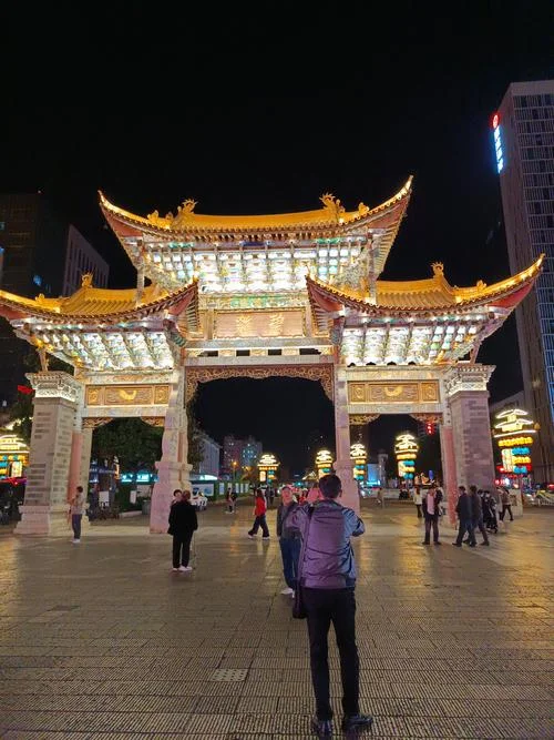 金马碧鸡坊的历史由来-金马碧鸡坊历史由来