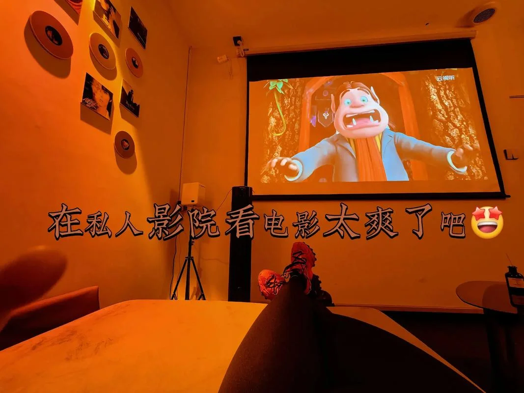 梦见去电影院看电影_1