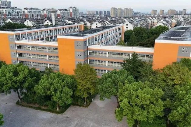 绍兴市越州中学校园网-越中校园网