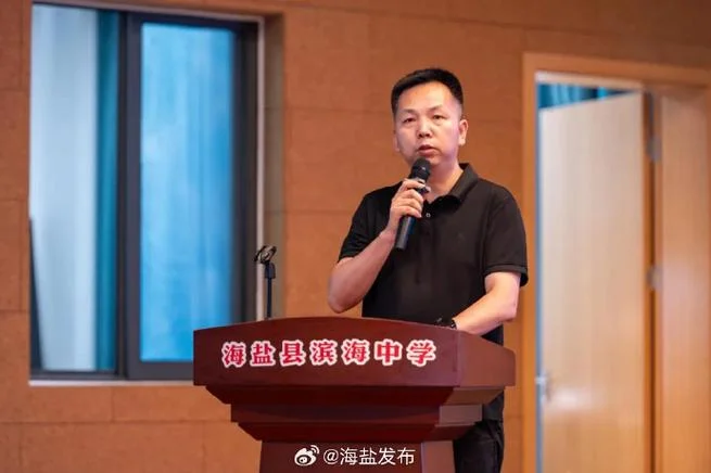 垦利县垦利镇中学的校长_1
