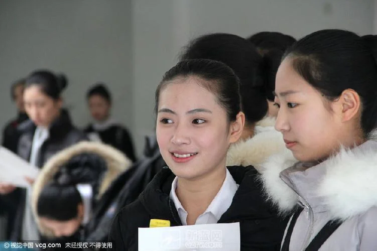 2017滨州学院空乘艺考_2