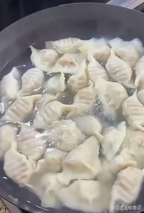 梦见老公吃饺子_1