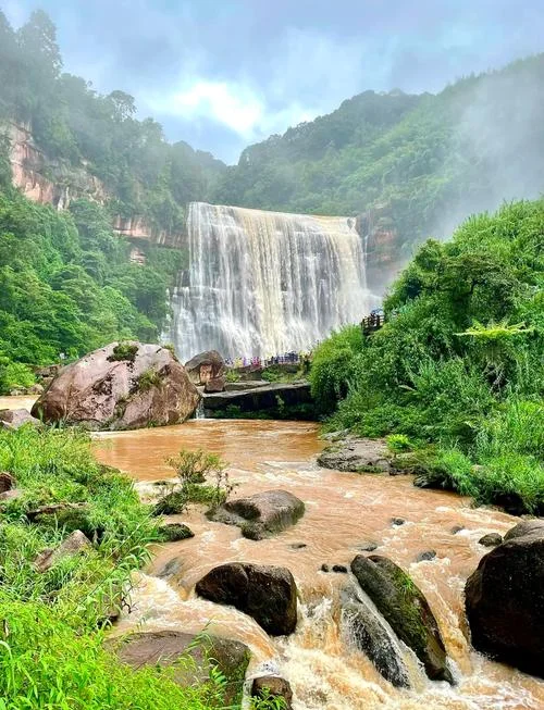 贵州赤水旅游景点旅游攻略_2
