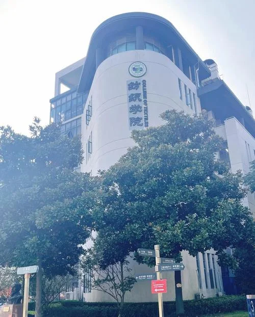 东华大学艺术类_1