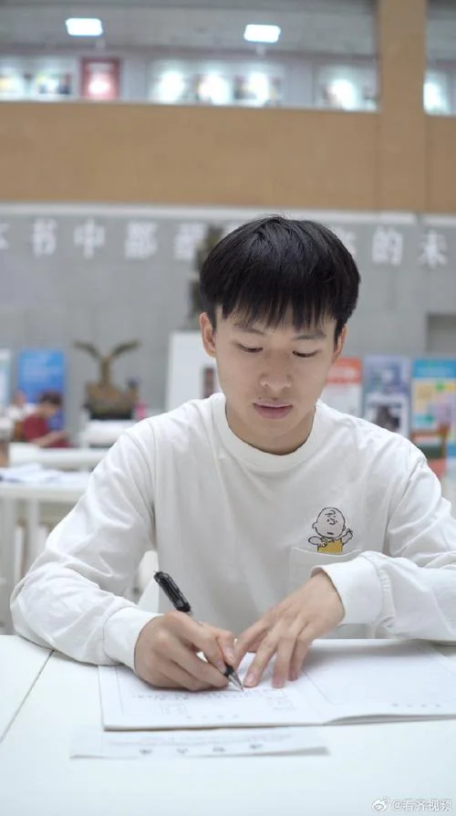 大专生考研成功的人-专科逆袭考研上岸
