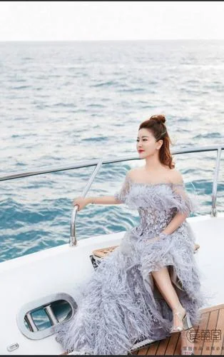 姜鹏老婆多大了_1