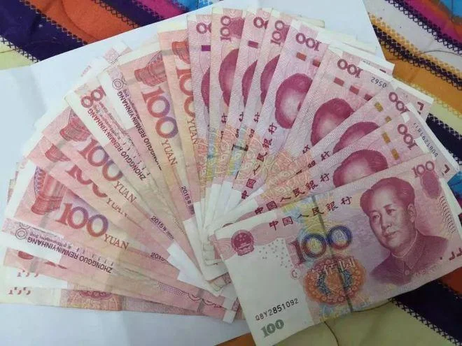 梦到奶奶给钱是什么征兆_2