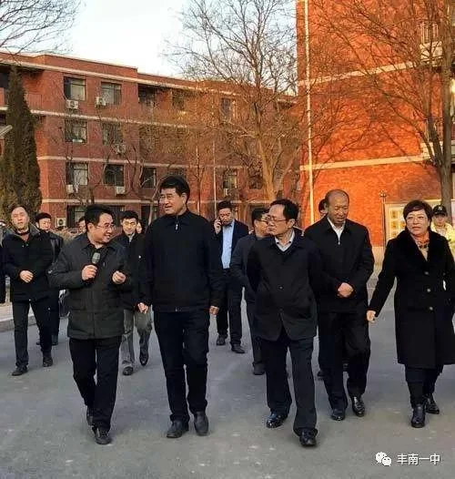 丰南教师招聘成绩_1