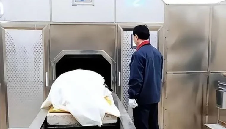 梦见火葬场被人火化-梦见火葬场火化