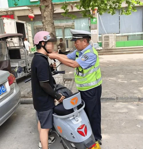 新乡市在哪里查违章_2