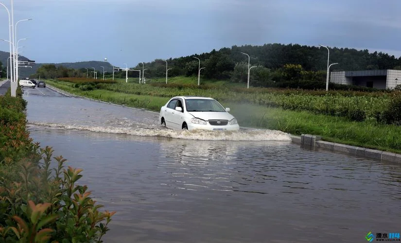 梦见路上很多水-梦中路遇积水