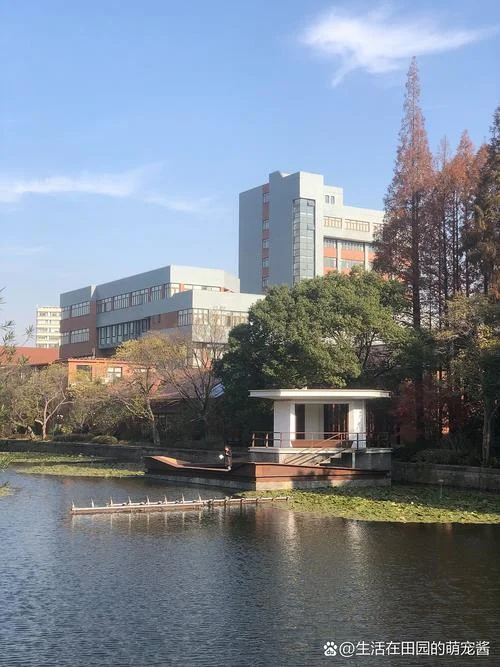 上海高级金融学院-上海高级金融学院