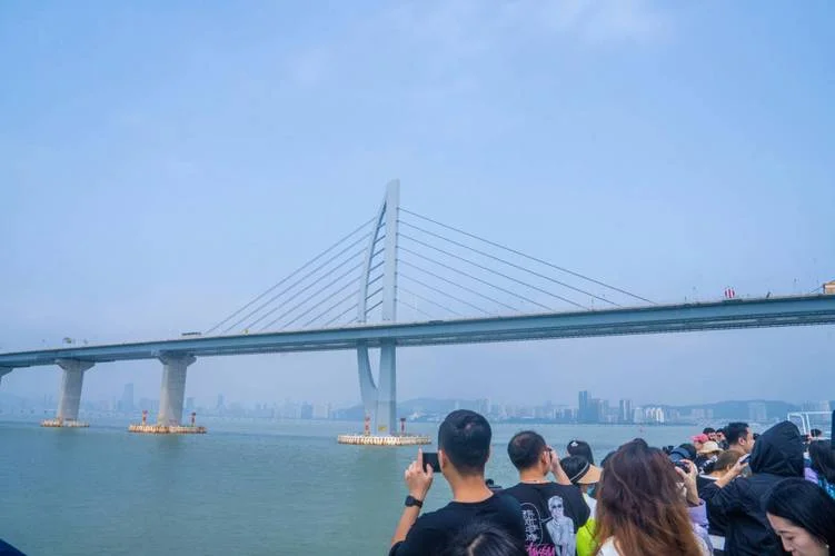 港珠澳大桥一日游跟团东莞_2