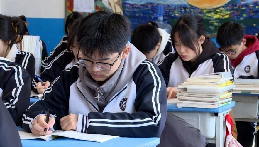 吉林省东丰县三中学校_1