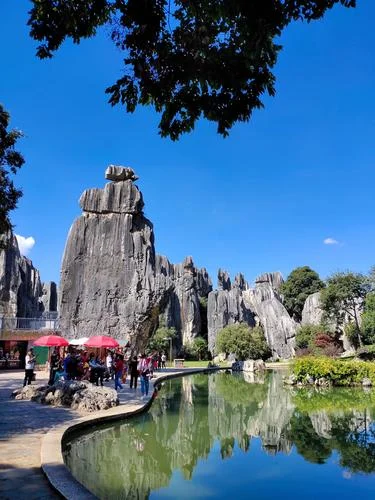 离昆明近的旅游景点_1