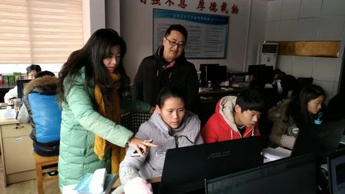 大学里的辅导员是干什么的_2