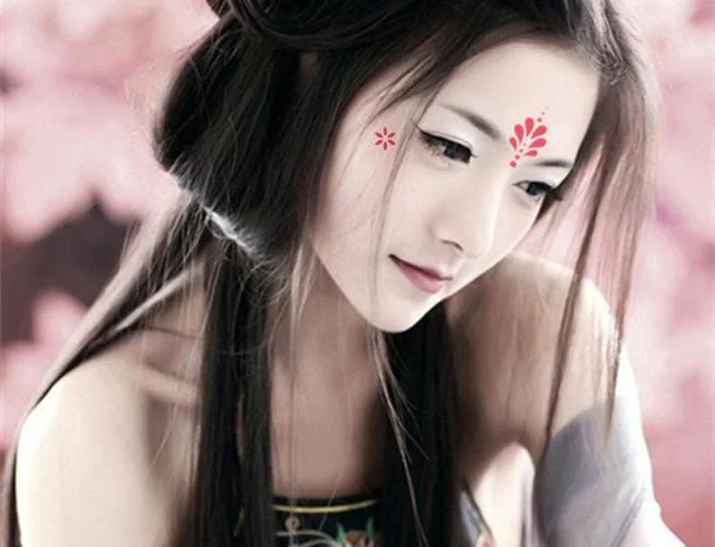 英雄不问出处 美人不问_2