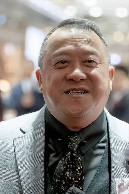 曾志伟爸爸叫什么_2
