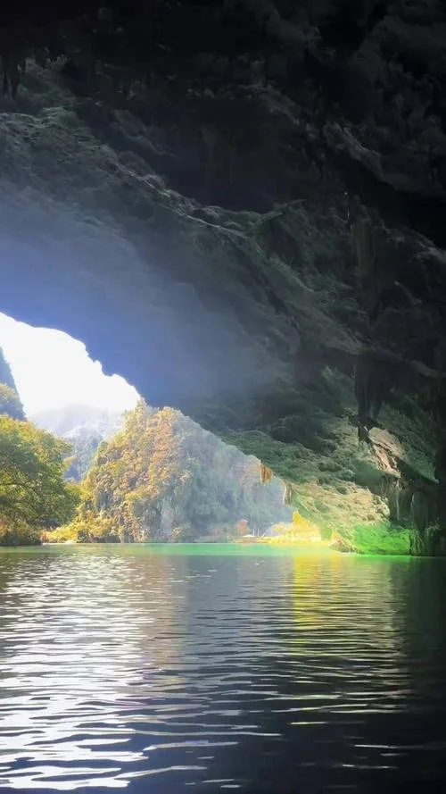 巴马旅游景点大全_1