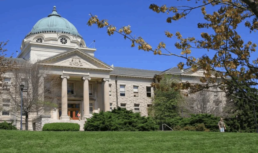 美国东南密苏里州立大学-美国密苏里州立大学