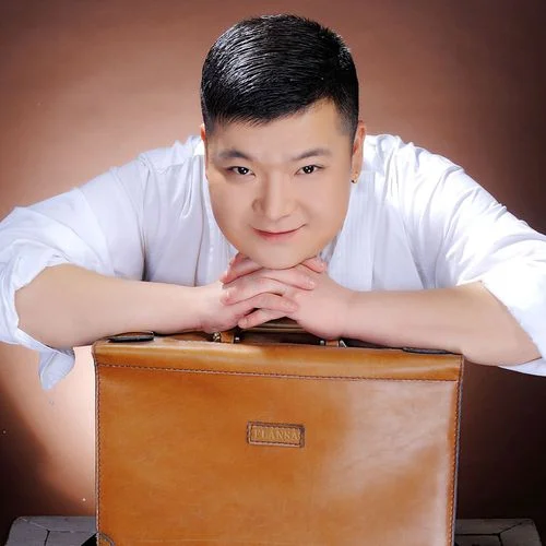 叫什么郎的歌手_2