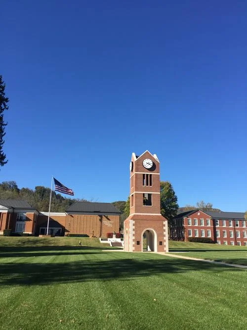 美国第一私校大学_1
