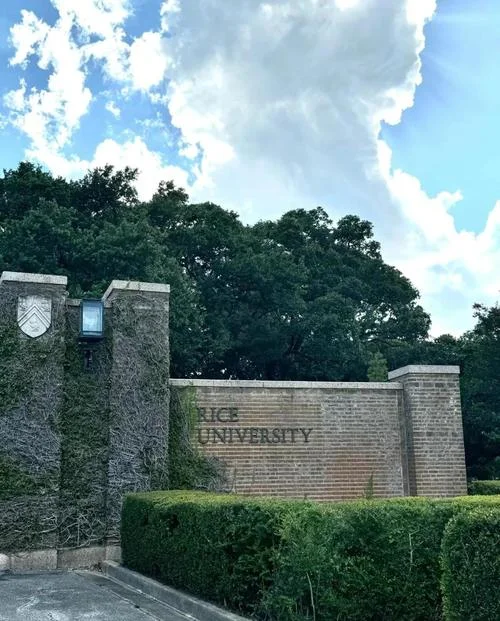 美国斯特灵大学_1