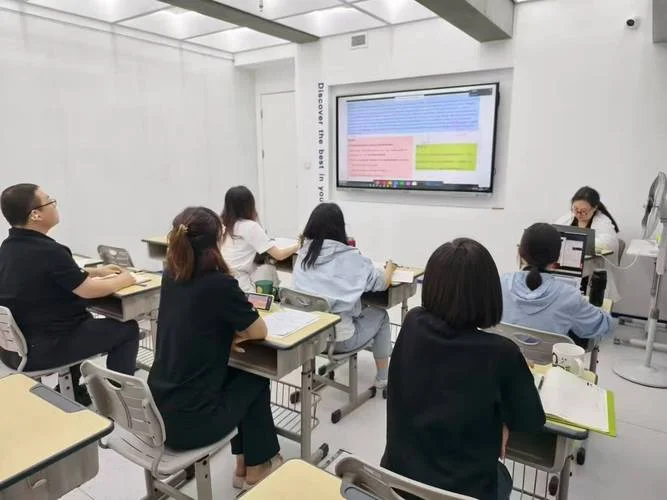 石家庄市出国留学_2