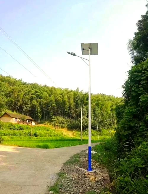 哪个牌子太阳能路灯好_1