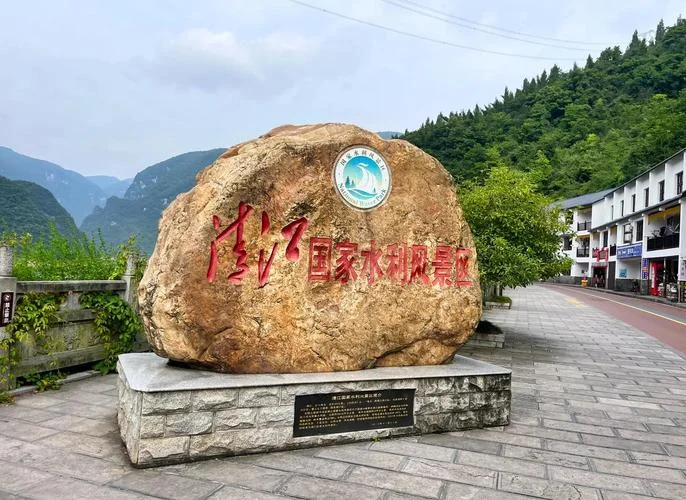 长阳清江画廊一日游-清江画廊一日游