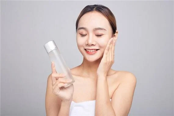 梦见自己在买化妆品_1