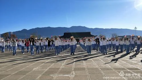 鹤阳初级中学_1