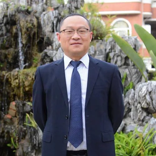 宁波镇海中学校长-宁波镇海中学新校长