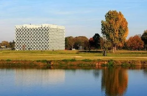 澳大利亚的格里菲斯大学_1