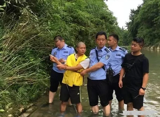 朋友被派出所抓了怎么查人在哪_1