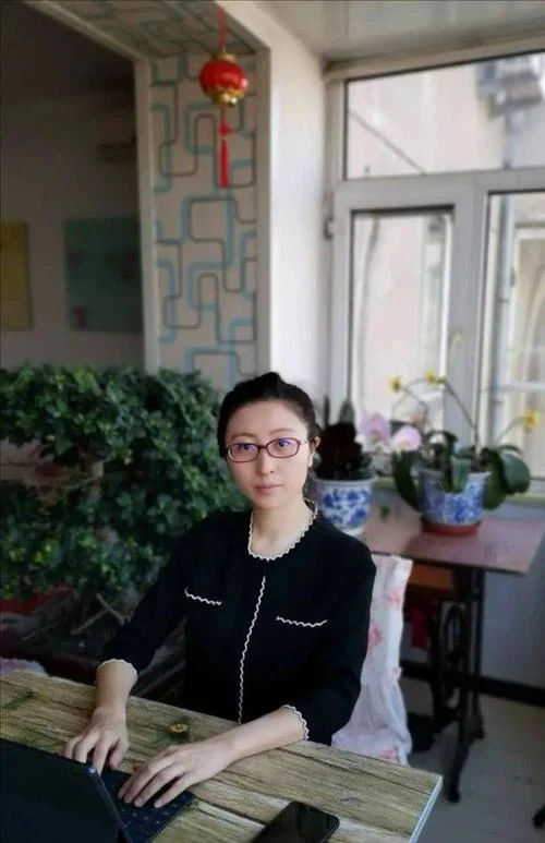 沈阳市虹桥中学老师_2