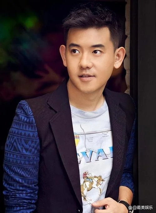中国艺考李响_2