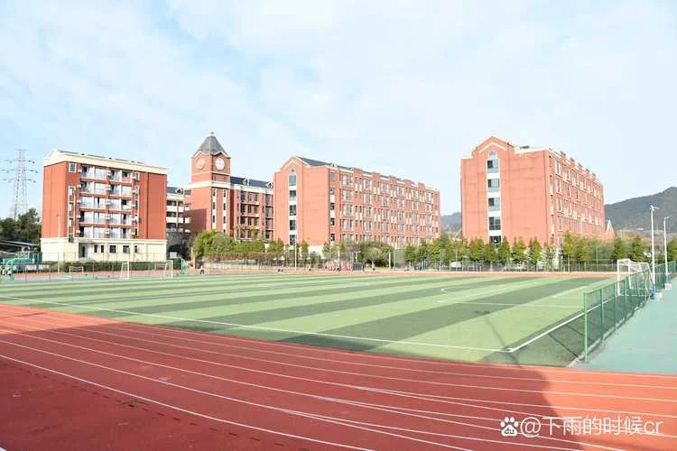 全国最好的轨道交通学校排名-全国最佳轨交学校排名