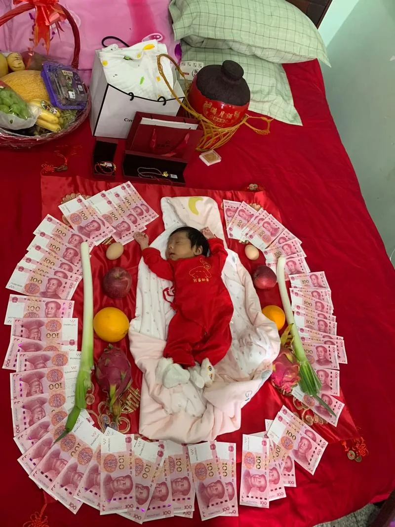 怀孕梦到钱是什么意思_2