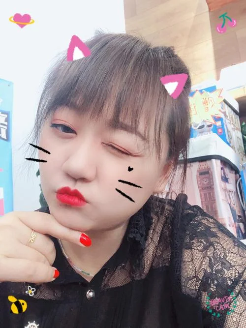 史上第一混乱张小花-史上第一混乱