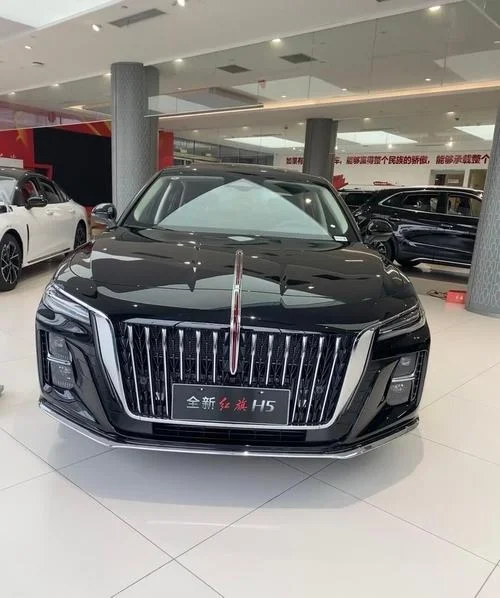 红旗h9多少钱一公里_1