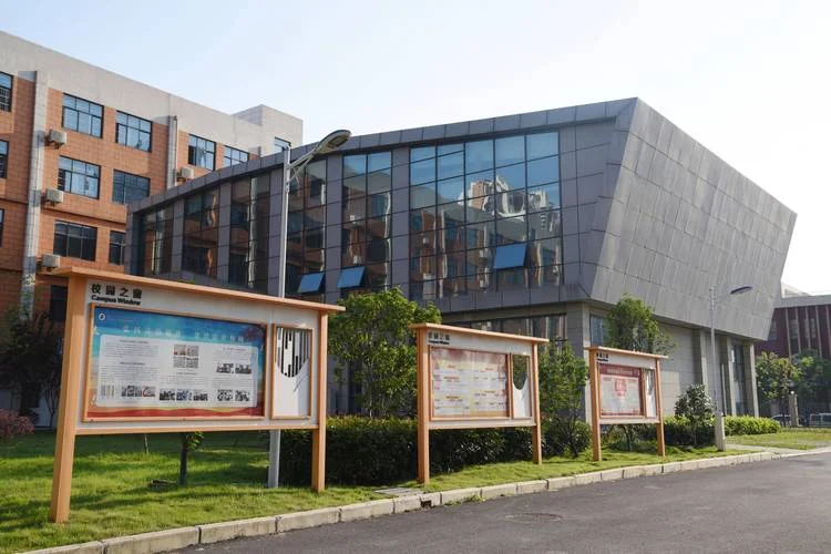 武汉市洪山中学怎么样-洪山中学质量如何