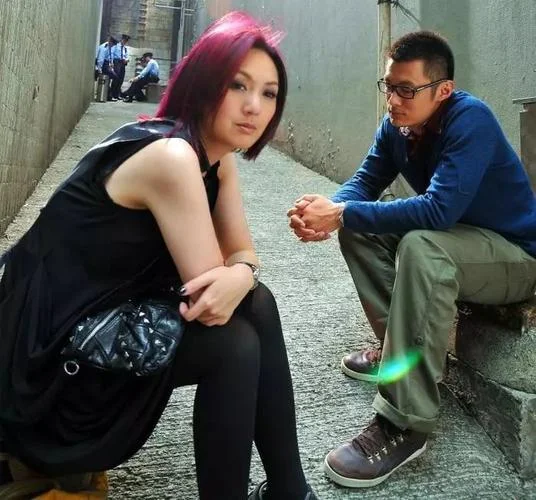 姣婆遇上脂粉客出处_1