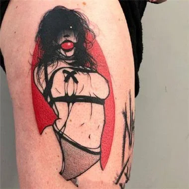 qq头像女生纹身性感_1